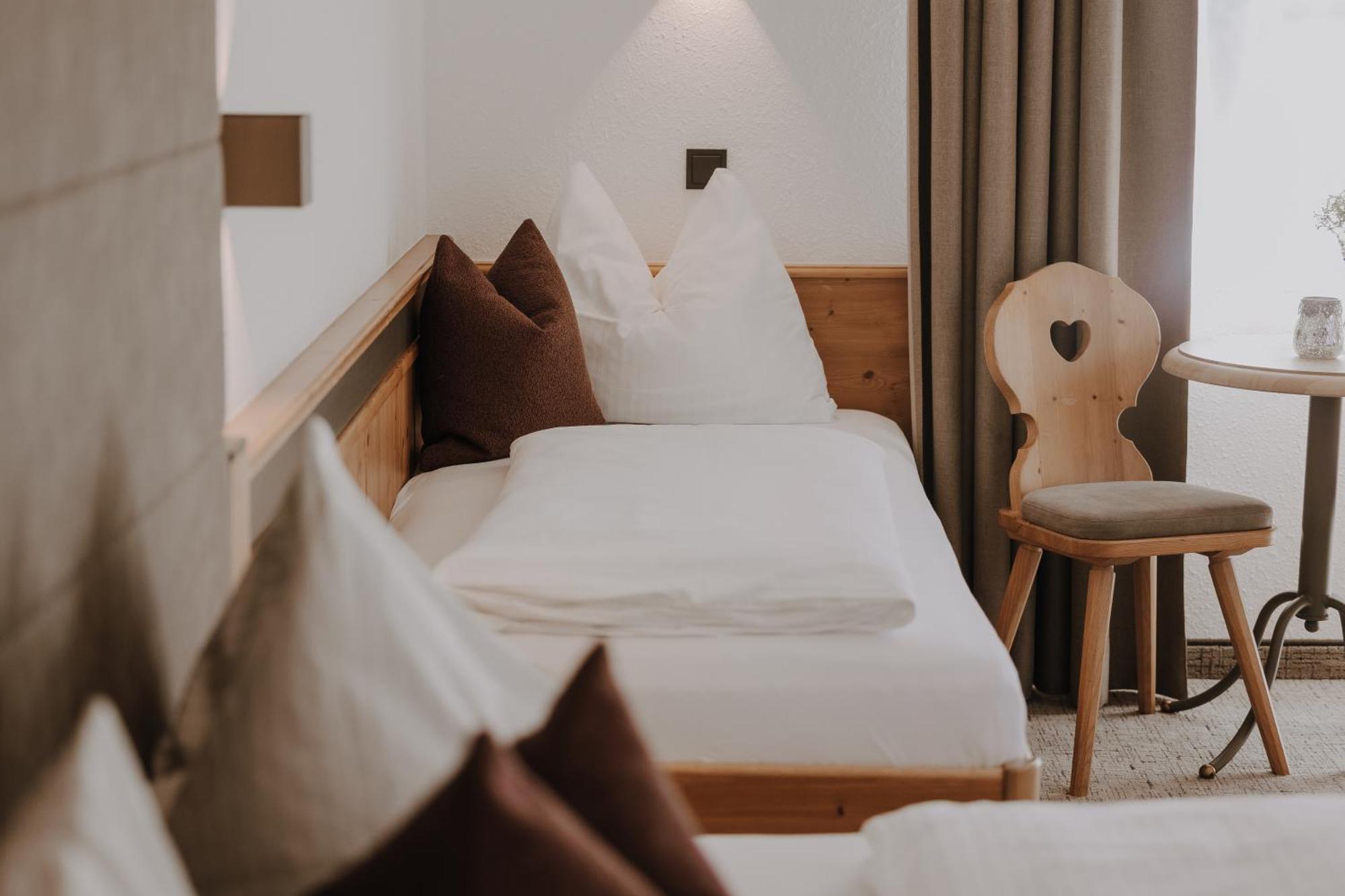 B&B Hotel Die Bergquelle Флахау Номер фото
